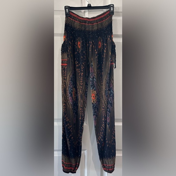 Women"s Pull On Harem Pants Sz S Peacock Boho Hippie Yoga Smocked Stretch Waist - Picture 2 of 8